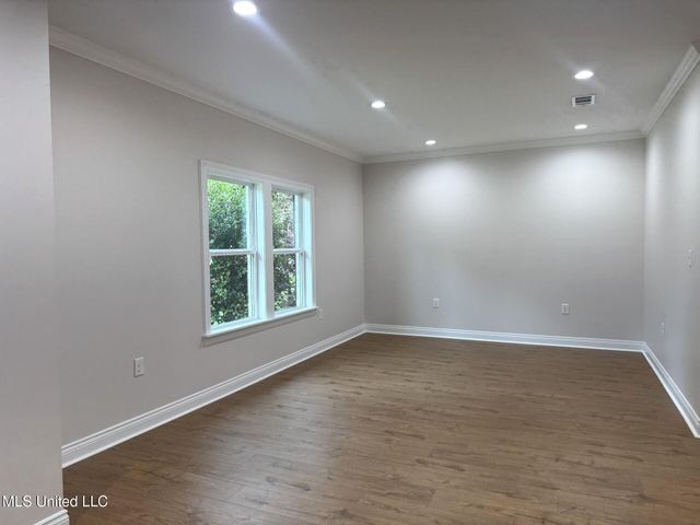 100 N Temple Road Road, Natchez, MS 39120
