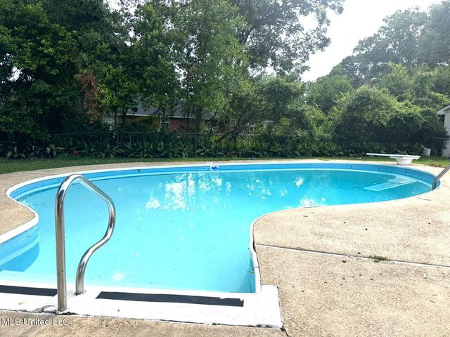 100 N Temple Road Road, Natchez, MS 39120