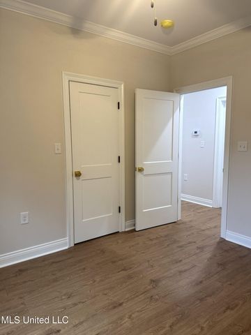 100 N Temple Road Road, Natchez, MS 39120
