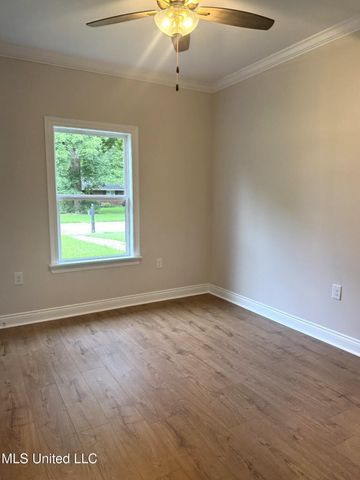 100 N Temple Road Road, Natchez, MS 39120