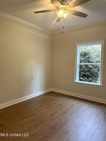 100 N Temple Road Road, Natchez, MS 39120