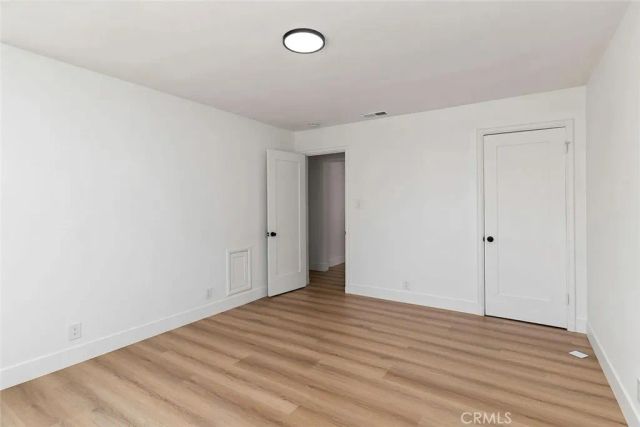 1050 S Plymouth, Los Angeles, CA 90019