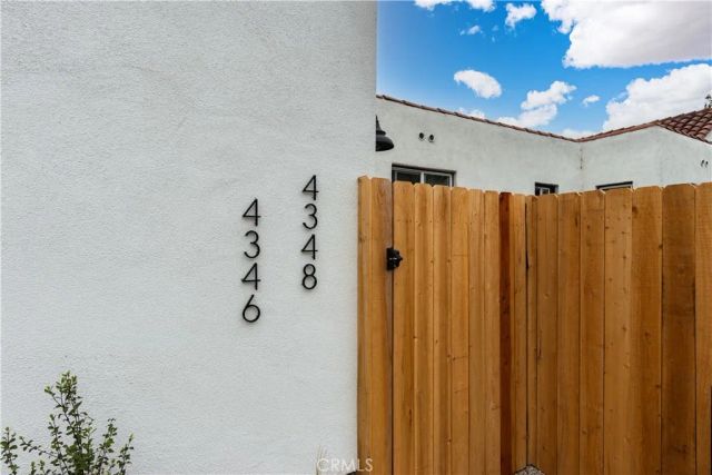 1050 S Plymouth, Los Angeles, CA 90019
