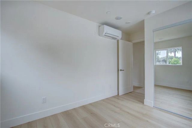 1050 S Plymouth, Los Angeles, CA 90019