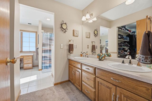 N5122 SUMMIT DRIVE, Fond Du Lac, WI 54937