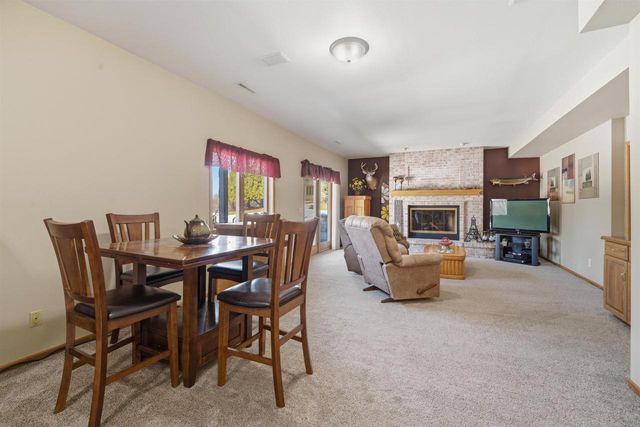 N5122 SUMMIT DRIVE, Fond Du Lac, WI 54937