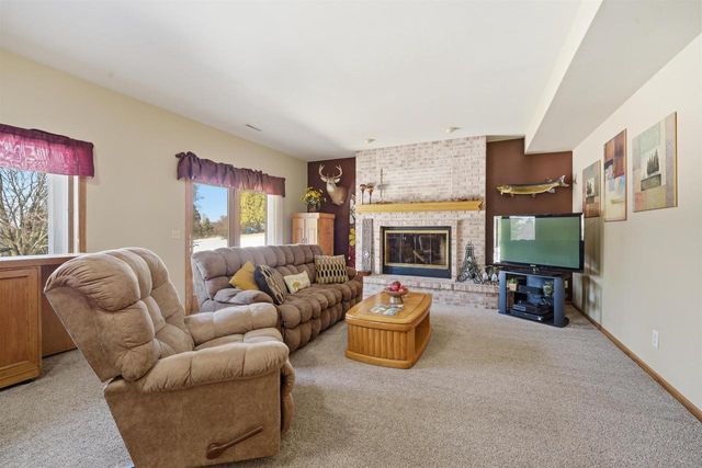 N5122 SUMMIT DRIVE, Fond Du Lac, WI 54937