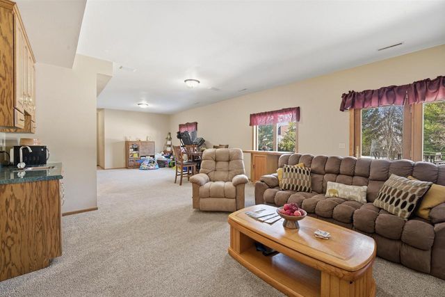 N5122 SUMMIT DRIVE, Fond Du Lac, WI 54937