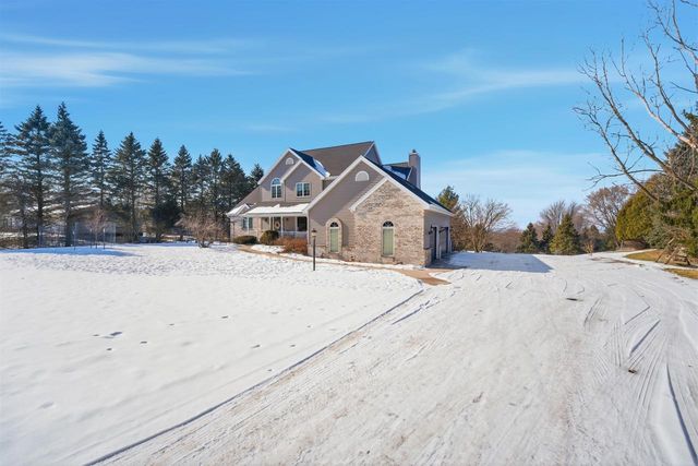 N5122 SUMMIT DRIVE, Fond Du Lac, WI 54937