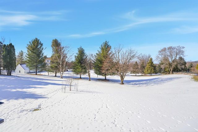 N5122 SUMMIT DRIVE, Fond Du Lac, WI 54937