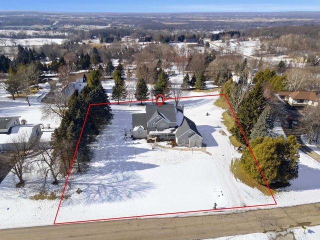 N5122 SUMMIT DRIVE, Fond Du Lac, WI 54937