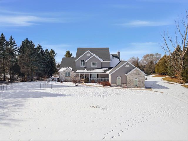 N5122 SUMMIT DRIVE, Fond Du Lac, WI 54937