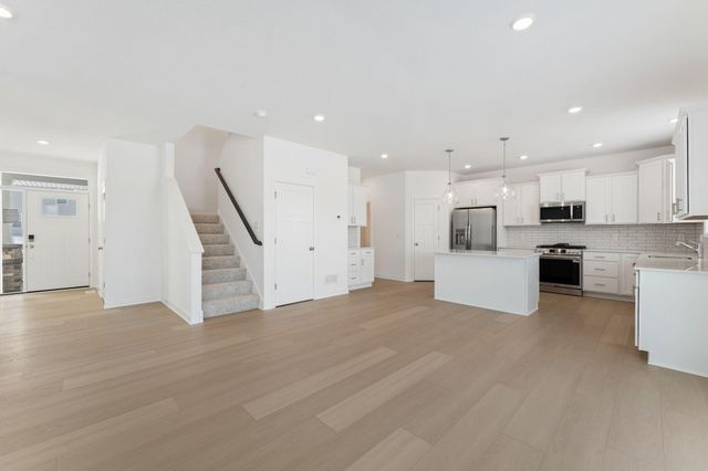 9876 49th Place NE, Saint Michael, MN 55376