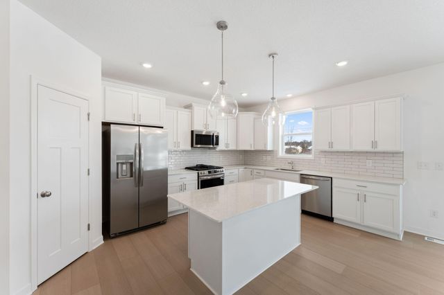 9876 49th Place NE, Saint Michael, MN 55376