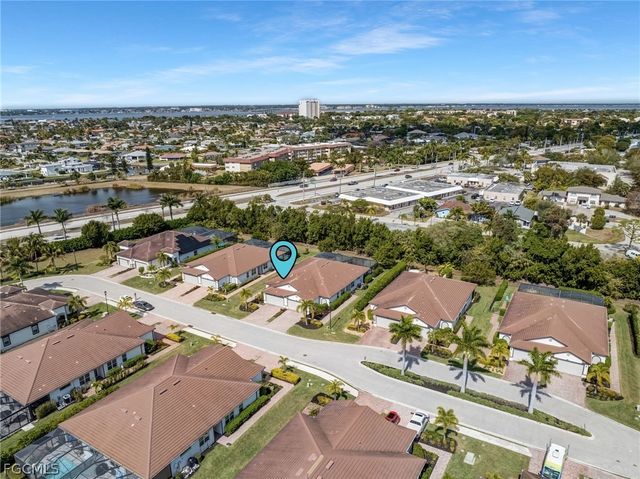 1141 S Town And River DR, Fort Myers, FL 33919