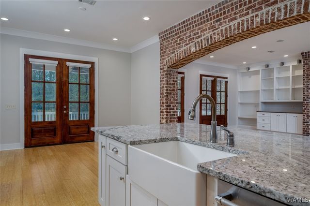 5470 Alexander, Tuscaloosa, AL 35406