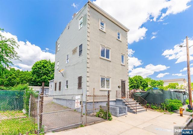 83 Sherman Avenue, Newark, NJ 07114