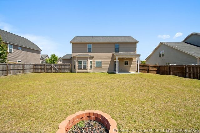 343 Fountain Grove Drive, Raeford, NC 28376