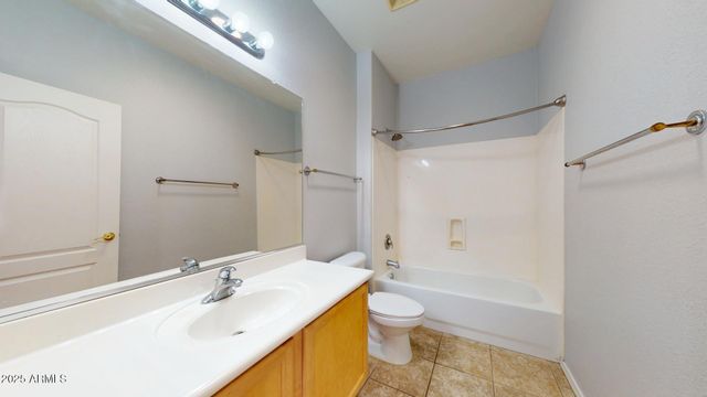 871 E SHERRI Drive, Gilbert, AZ 85296