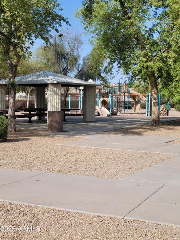 871 E SHERRI Drive, Gilbert, AZ 85296