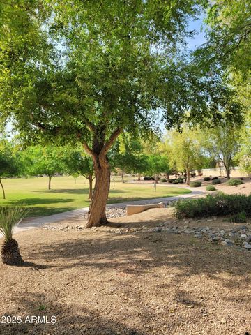 871 E SHERRI Drive, Gilbert, AZ 85296