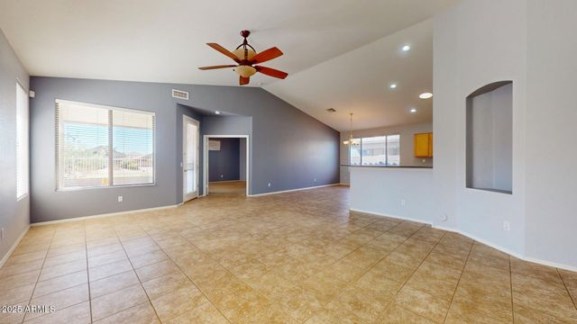 871 E SHERRI Drive, Gilbert, AZ 85296