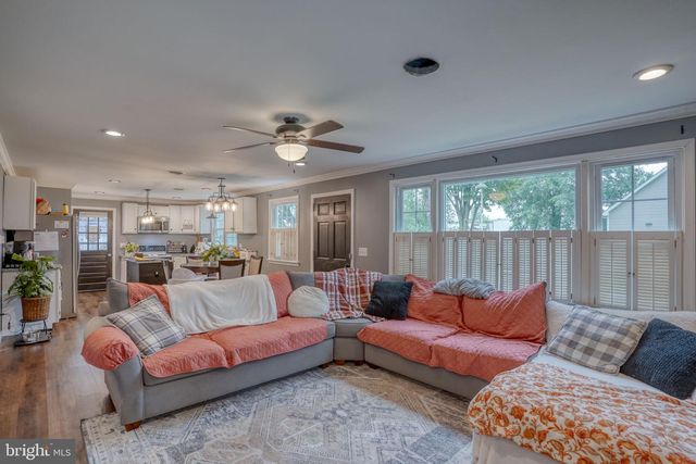 219 HICKORY LN, Seaford, DE 19973