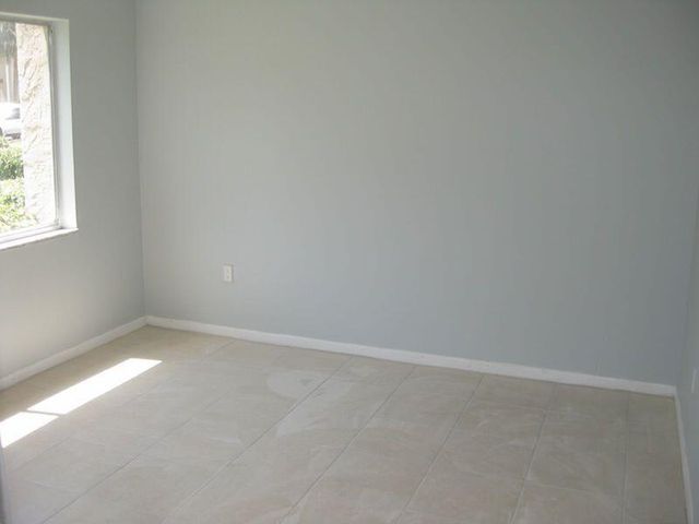 721 N Pine Island Road 116, Plantation, FL 33324