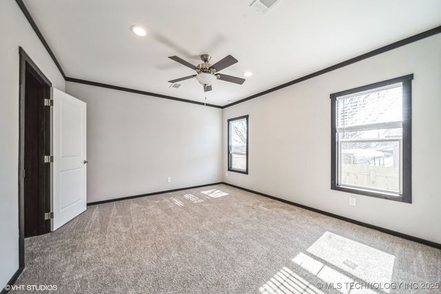 1103 Kyle Avenue, Warner, OK 74469