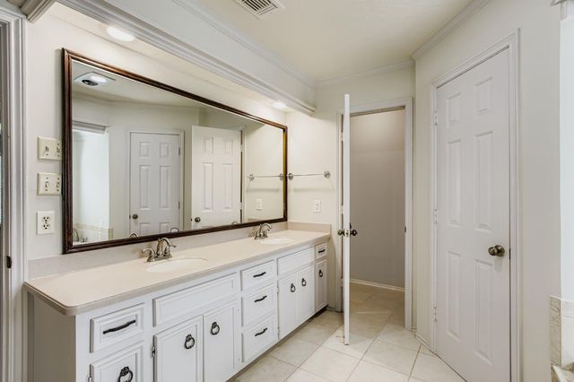 8518 Rebawood Drive, Humble, TX 77346