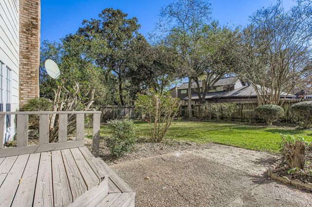 8518 Rebawood Drive, Humble, TX 77346