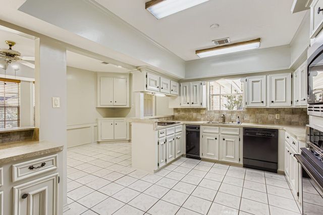 8518 Rebawood Drive, Humble, TX 77346