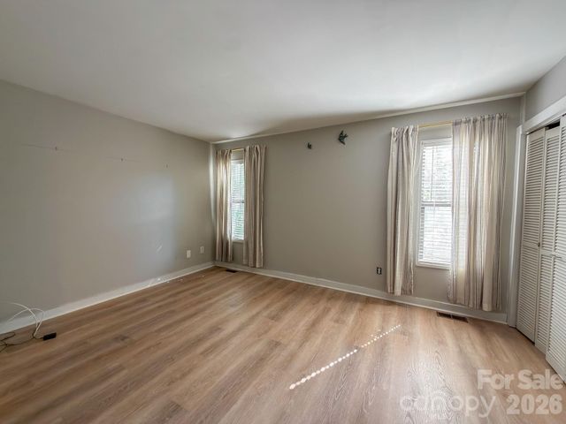 27069 Catamaran Drive, Tega Cay, SC 29708