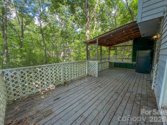 27069 Catamaran Drive, Tega Cay, SC 29708