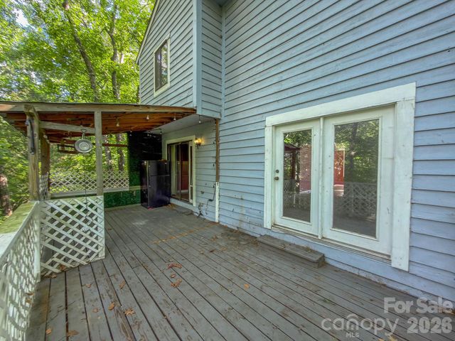 27069 Catamaran Drive, Tega Cay, SC 29708