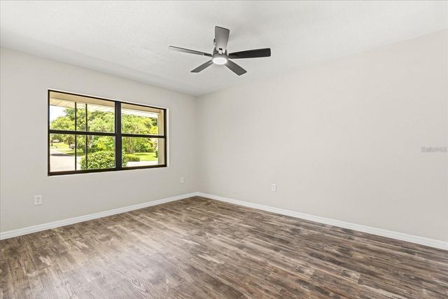 575 LAKE MCCOY DRIVE, Apopka, FL 32712