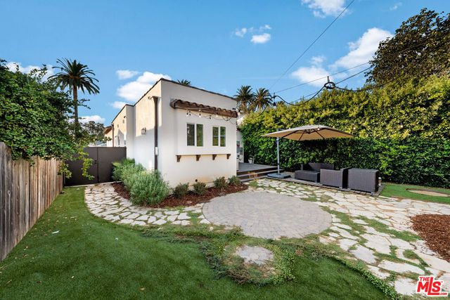 2624 S Palm Grove Avenue, Los Angeles, CA 90016