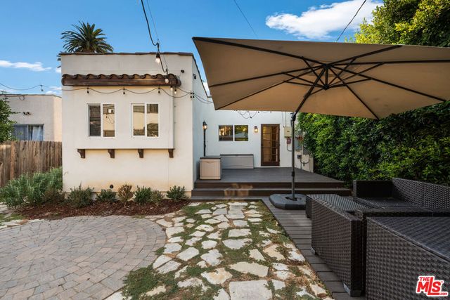 2624 S Palm Grove Avenue, Los Angeles, CA 90016