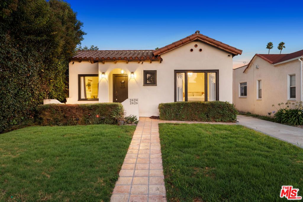 2624 S Palm Grove Avenue, Los Angeles, CA 90016