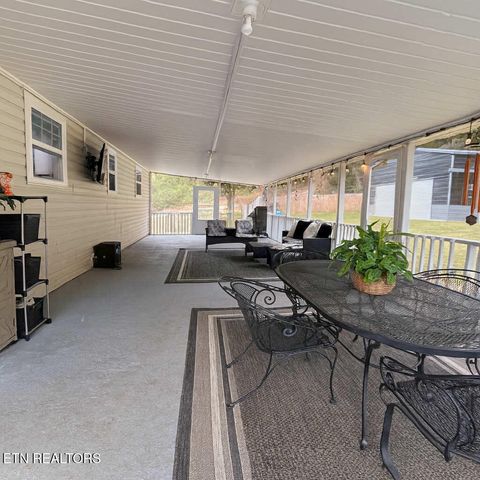 366 J D Walden, Ten Mile, TN 37880