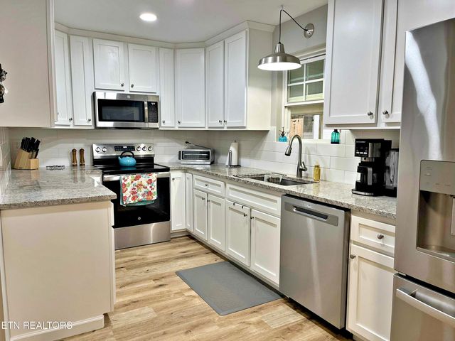 366 J D Walden, Ten Mile, TN 37880