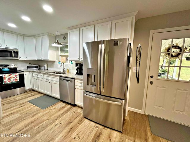 366 J D Walden, Ten Mile, TN 37880