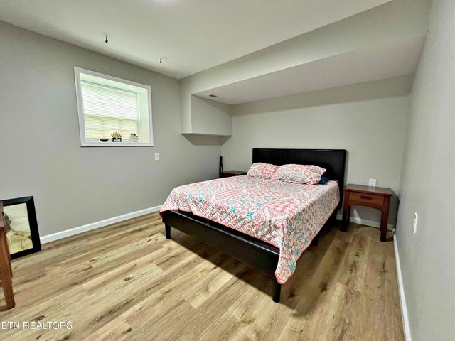 366 J D Walden, Ten Mile, TN 37880