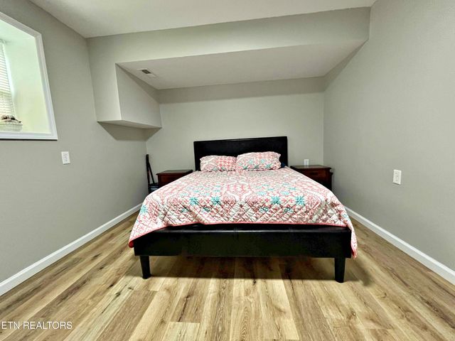 366 J D Walden, Ten Mile, TN 37880