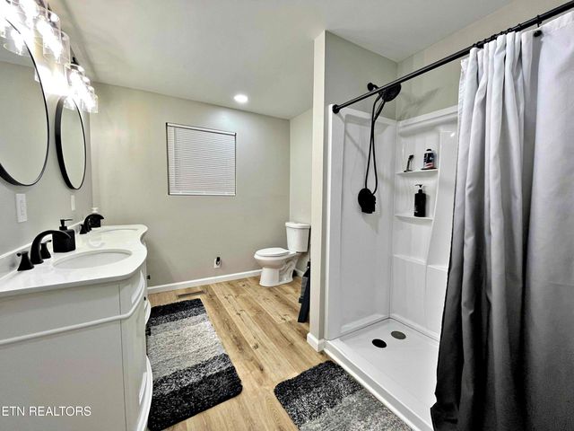 366 J D Walden, Ten Mile, TN 37880