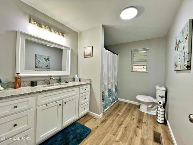 366 J D Walden, Ten Mile, TN 37880