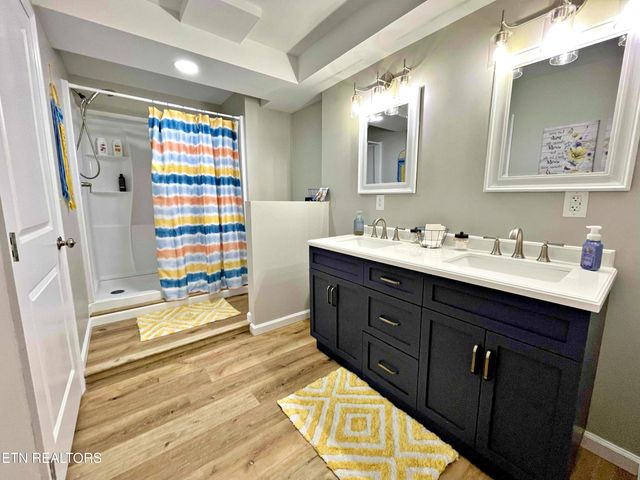 366 J D Walden, Ten Mile, TN 37880