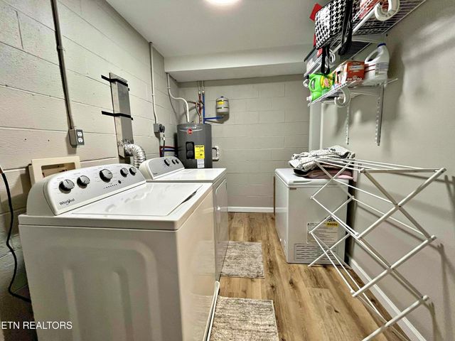 366 J D Walden, Ten Mile, TN 37880