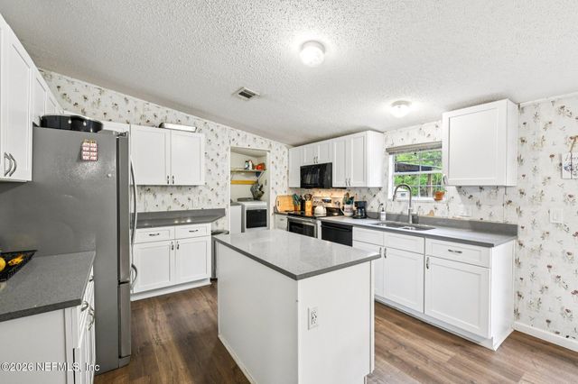 11710 FAYE Road, Macclenny, FL 32063