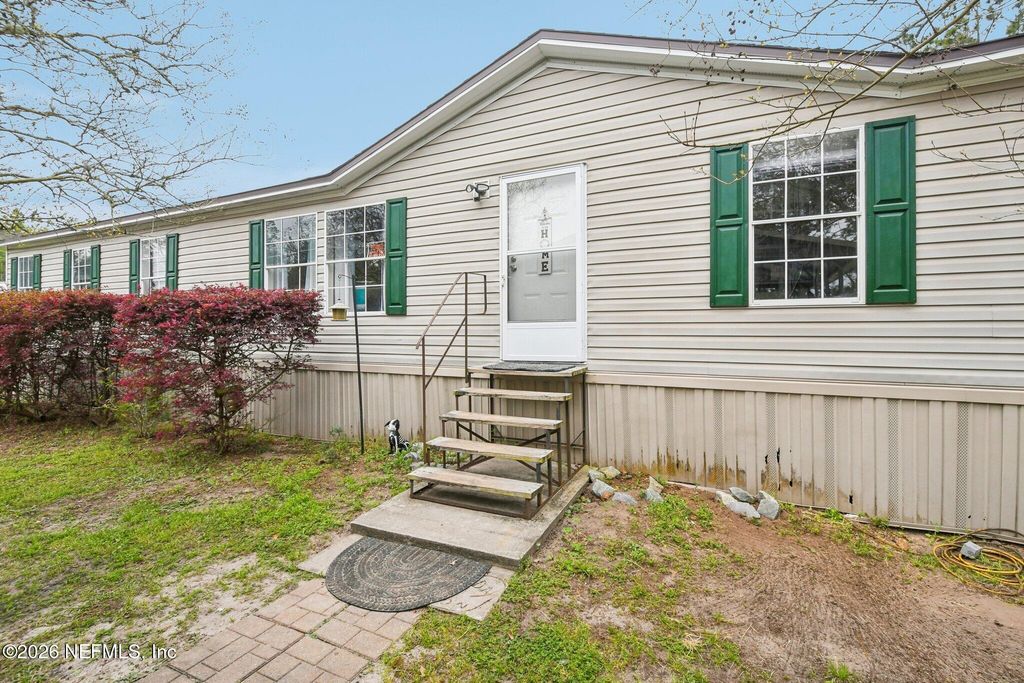 11710 FAYE Road, Macclenny, FL 32063